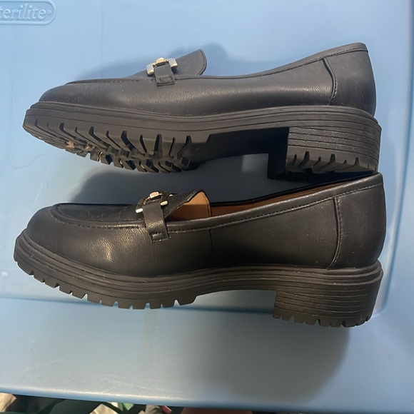 Loafers - Picture 2 of 5